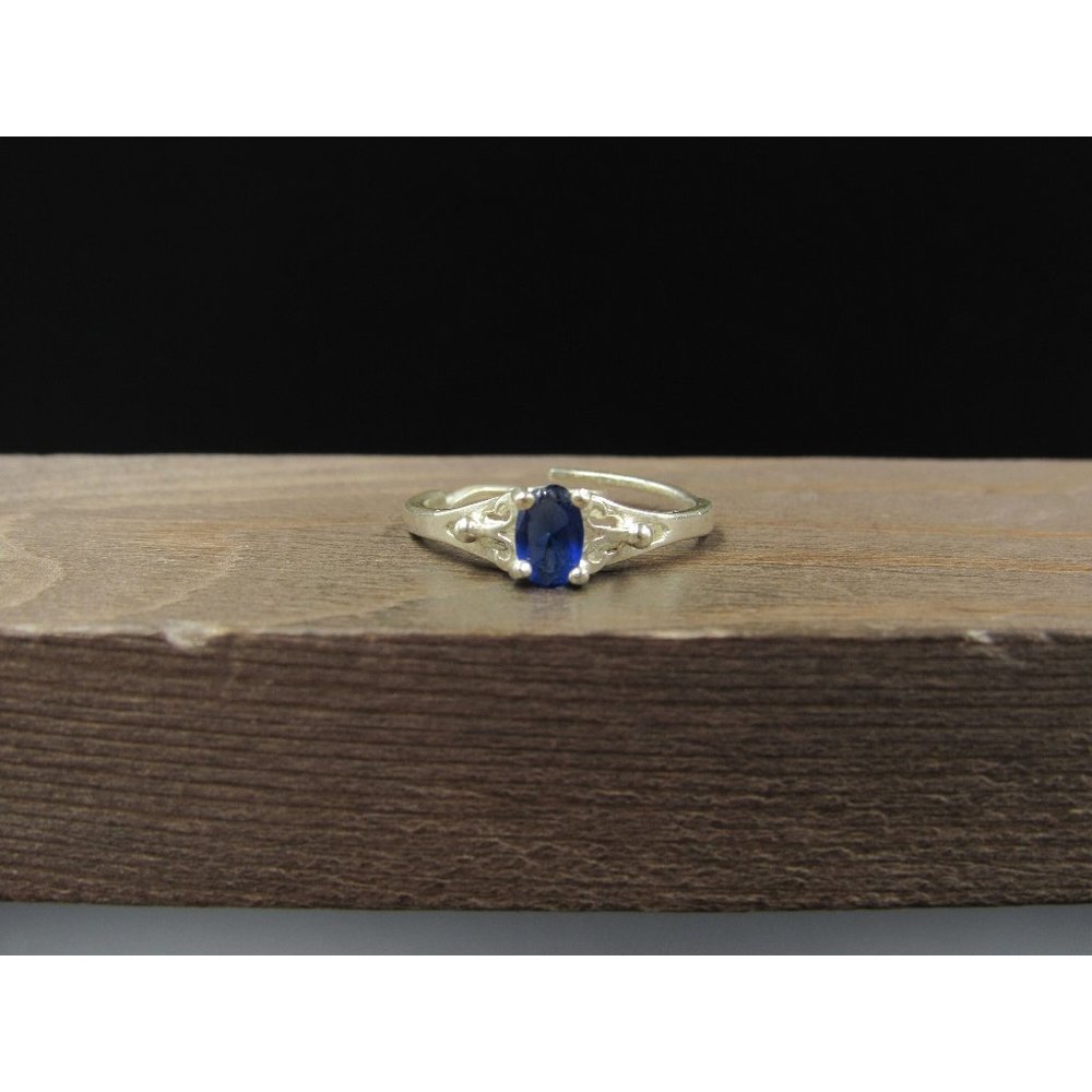 Size 7.5 Sterling Silver Blue Glass Gemstone Adjustable Band Ring Vintage